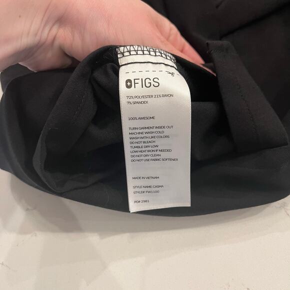 NWOT Figs Casma Three-Pocket Scrub Top Black Size XL - Picture 4 of 5